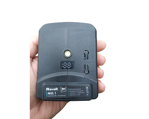 Портативний адаптер для акумуляторів Макіта (2 USB 1А/2А, LED діод, індик. заряду)